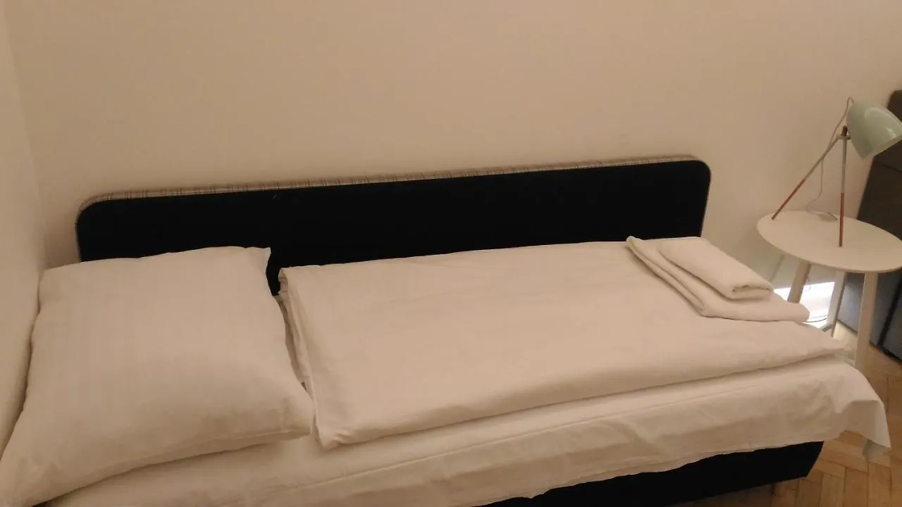 Modern Apartment Perlova Prague